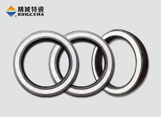 Abrasion resistant ceramic wear plate and cutting ring